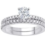 1.50 CTTW Dazzling Bridal Ring with 1.00 ct Oval Center Stone