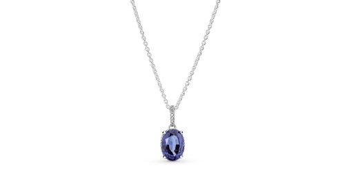 Sparkling Statement Halo Pendant Necklace 1 DWIMAGE 390055C01 RGB