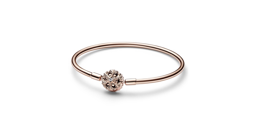Pandora Moments Sparkling Snowflake Clasp Bangle - Image 1