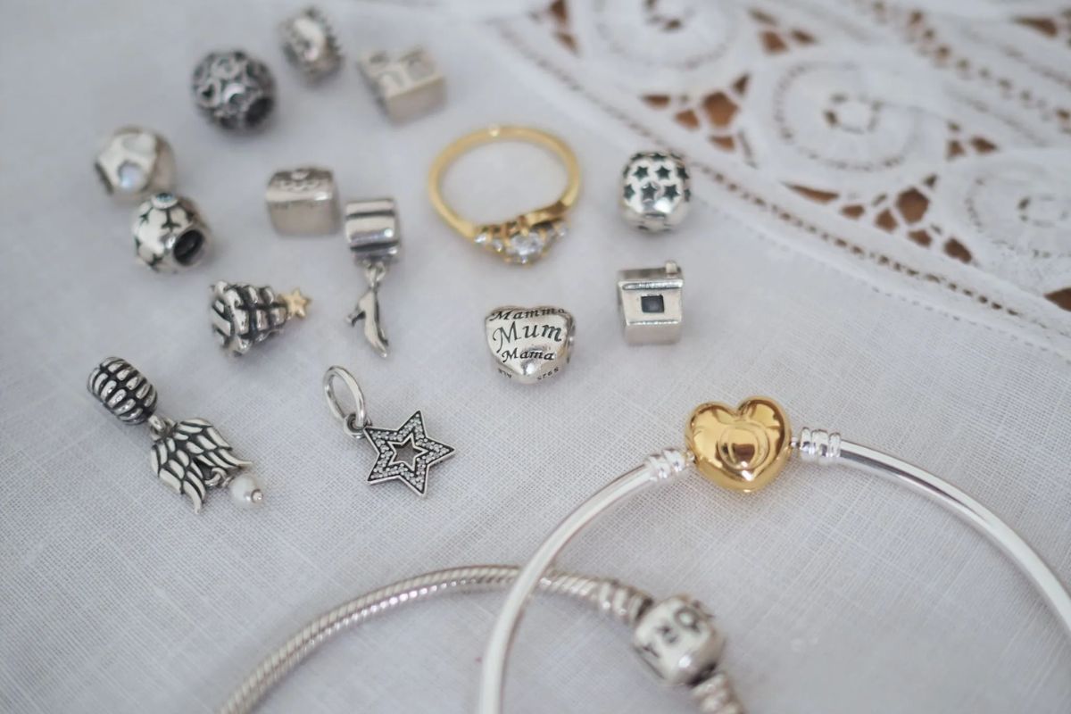 Pandora as a Gift, How to Get It Right Pandora as a Gift, How to Get It Right
