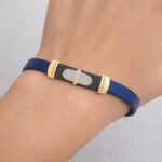 0.25 Ct Round Diamond Men’S Bracelet Yellow Gold With Rubber Strap (Blue/Black) - Image 4